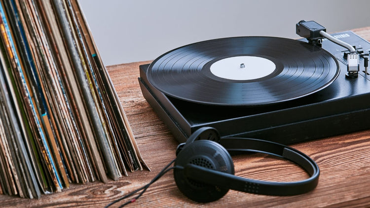 The Art of the Album: Appreciating Vintage Vinyl Cover Designs